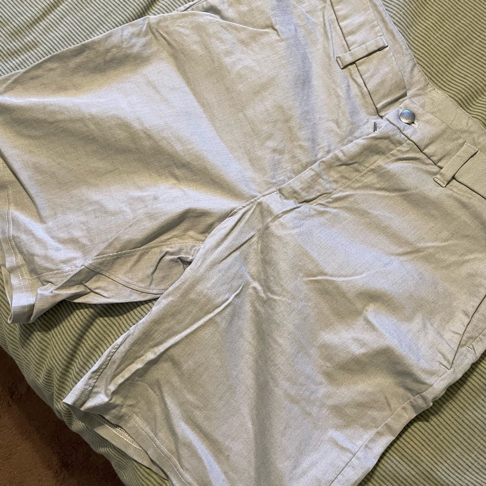 Relisting -  Lululemon Mens Commission Shorts